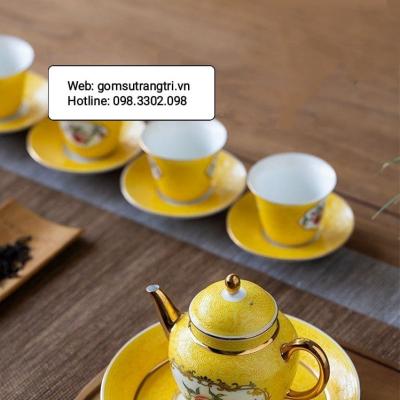 BỘ ẤM CHÉN QUẢ ĐÀO MEN VÀNG